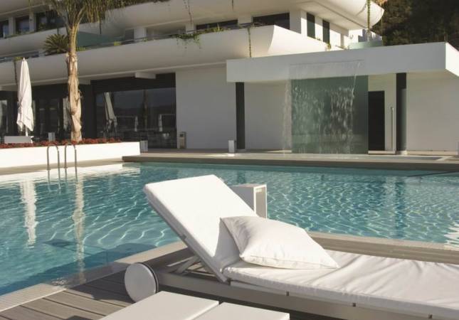 Confortables habitaciones en Sha Wellness Clinic. El entorno más romántico con los mejores precios de Alicante